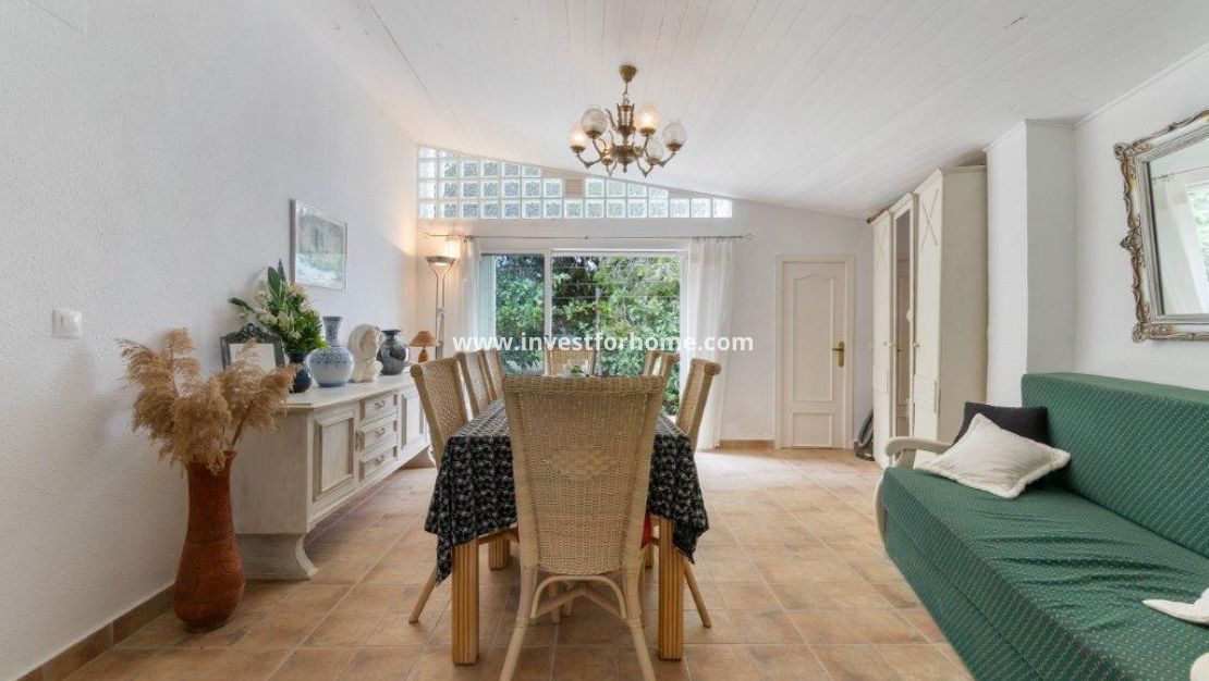Sale - Villa - Dolores - Costa Blanca