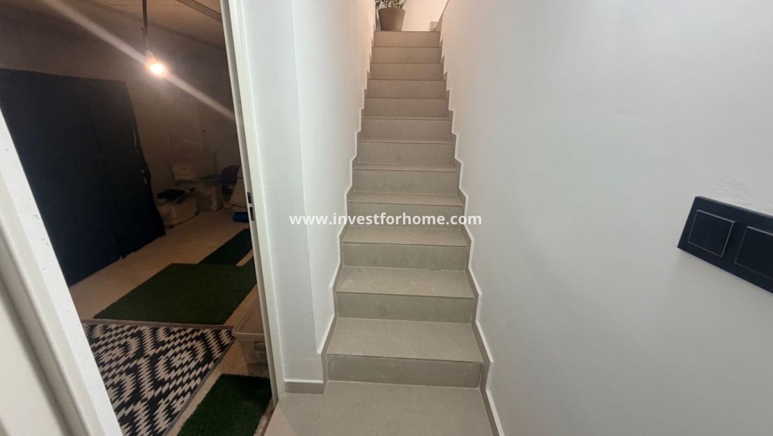 Sale - Villa - Dolores - Costa Blanca