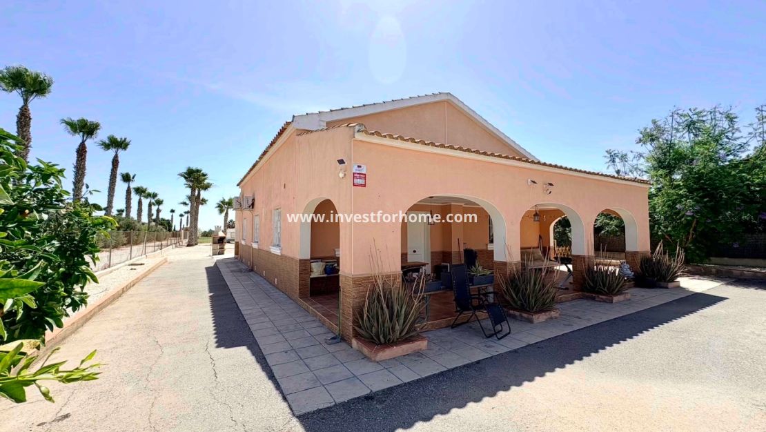 Sale - Villa - Dolores - Costa Blanca