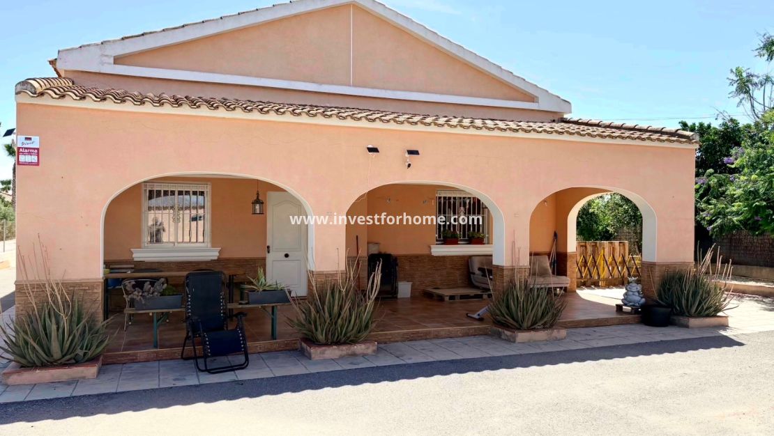 Sale - Villa - Dolores - Costa Blanca