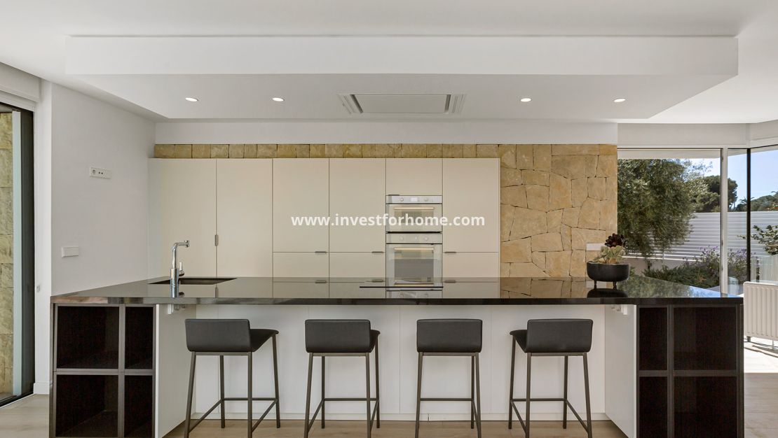 Sale - Villa - El Campello