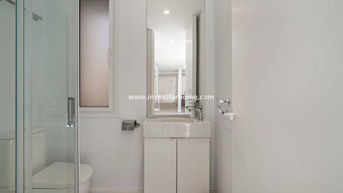 Sale - Villa - El Campello