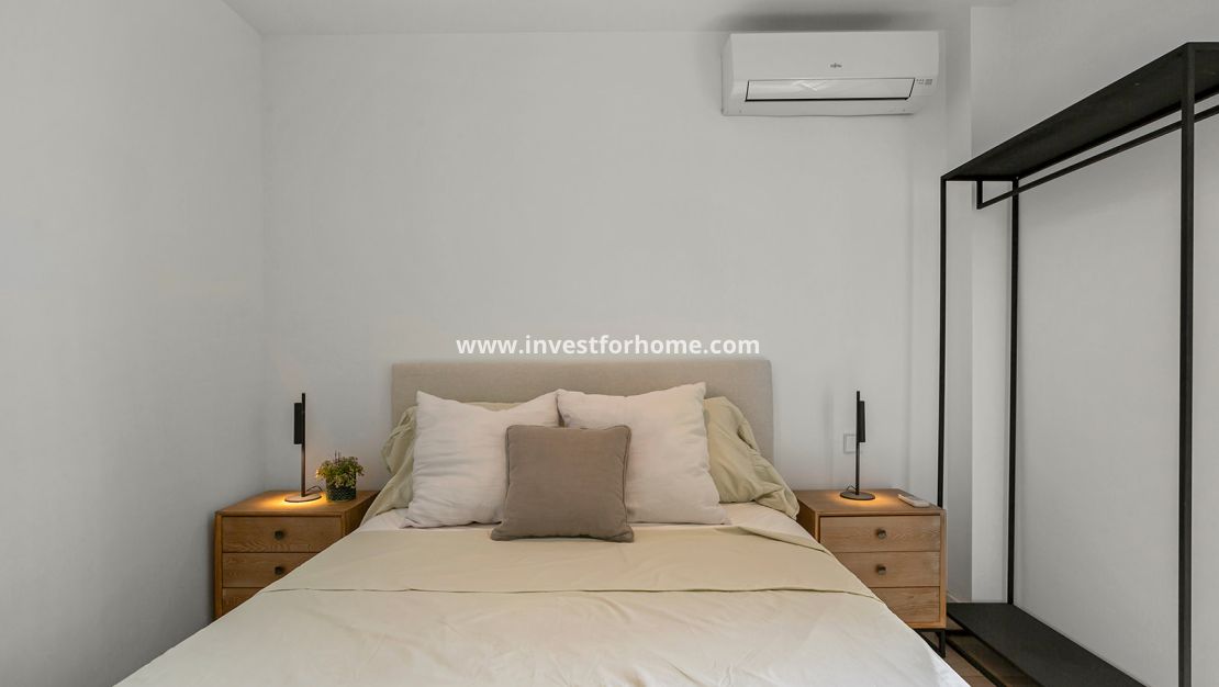 Sale - Villa - El Campello