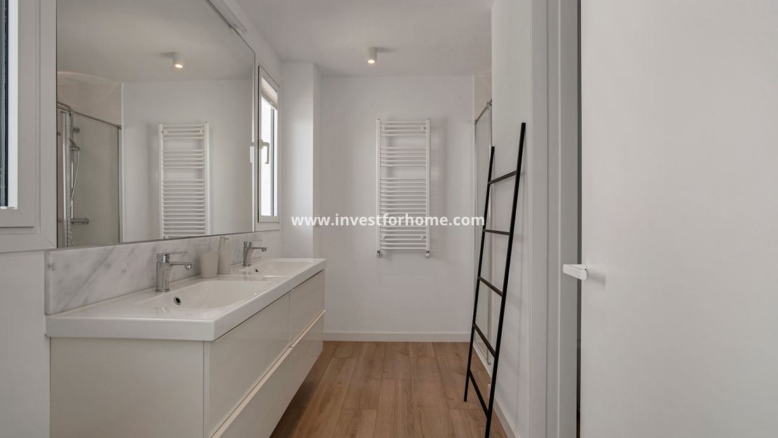 Sale - Villa - El Campello