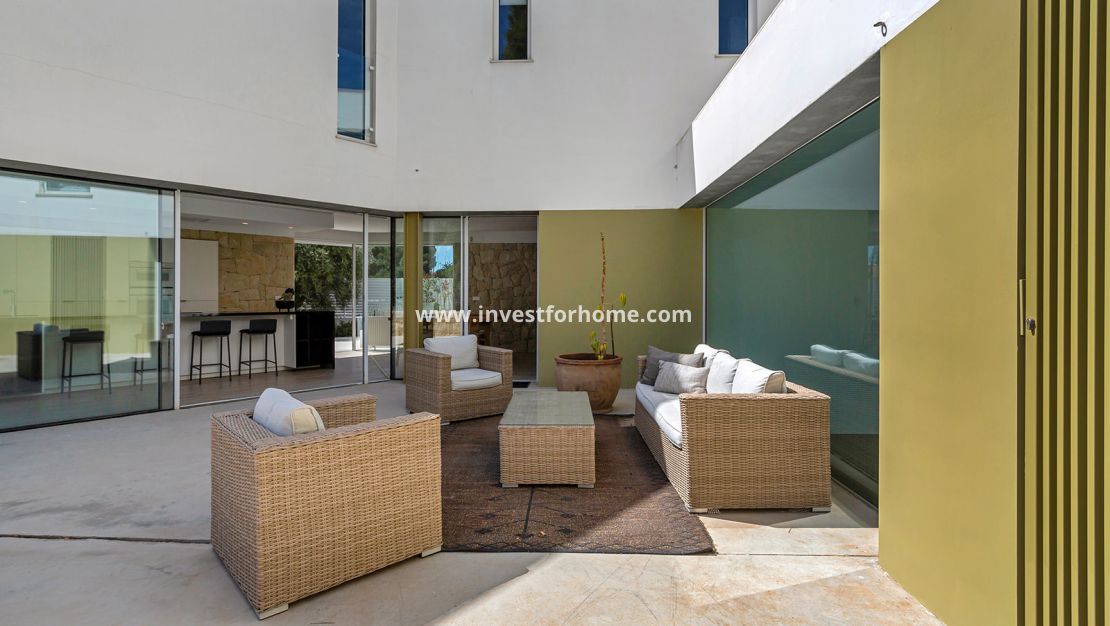 Sale - Villa - El Campello