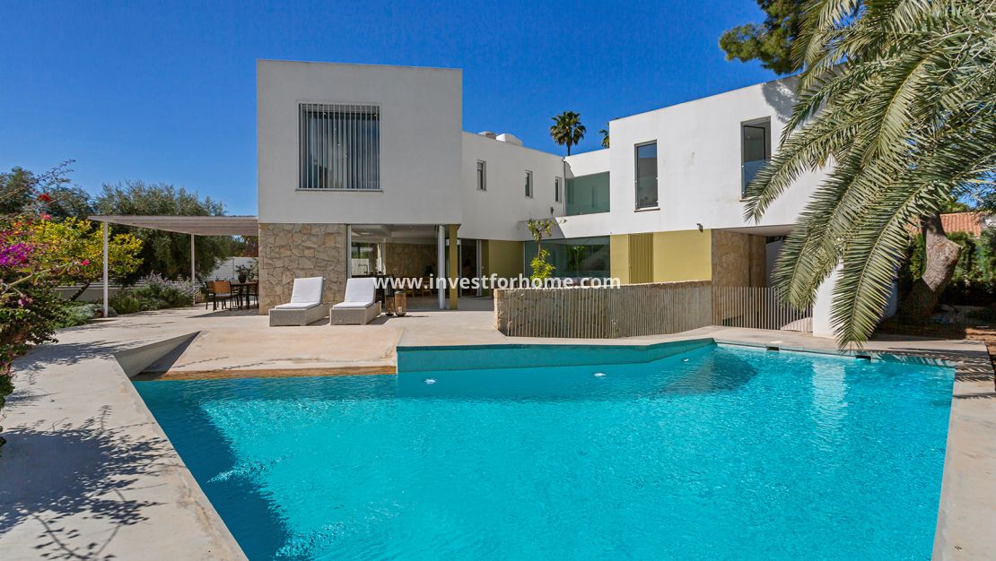 Sale - Villa - El Campello