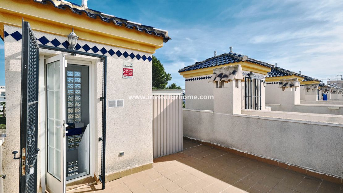 Sale - Villa - Guardamar del Segura - El Raso