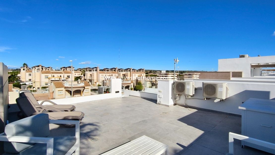 Sale - Villa - Guardamar del Segura - El Raso