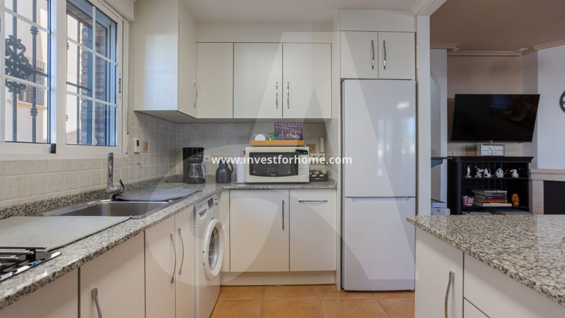 Sale - Villa - Guardamar del Segura - El Raso