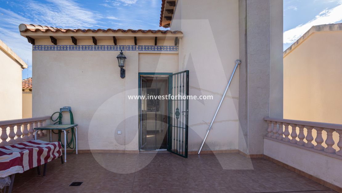 Sale - Villa - Guardamar del Segura - El Raso
