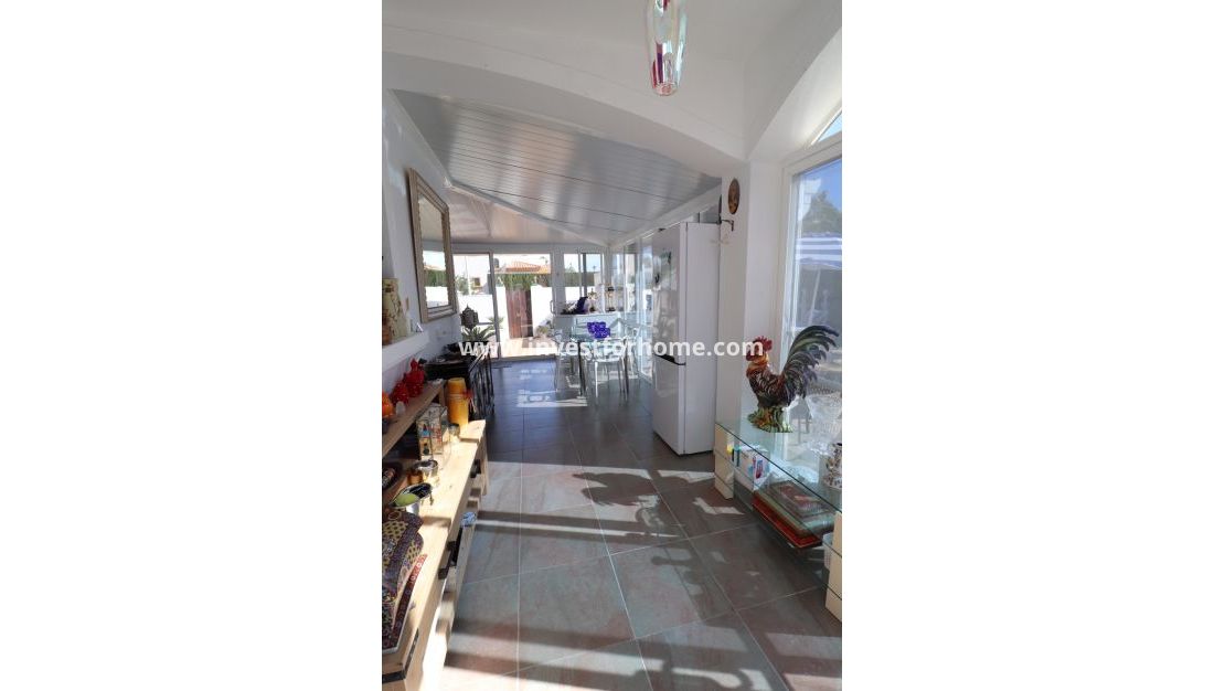 Sale - Villa - Hondón de las Nieves - Inland