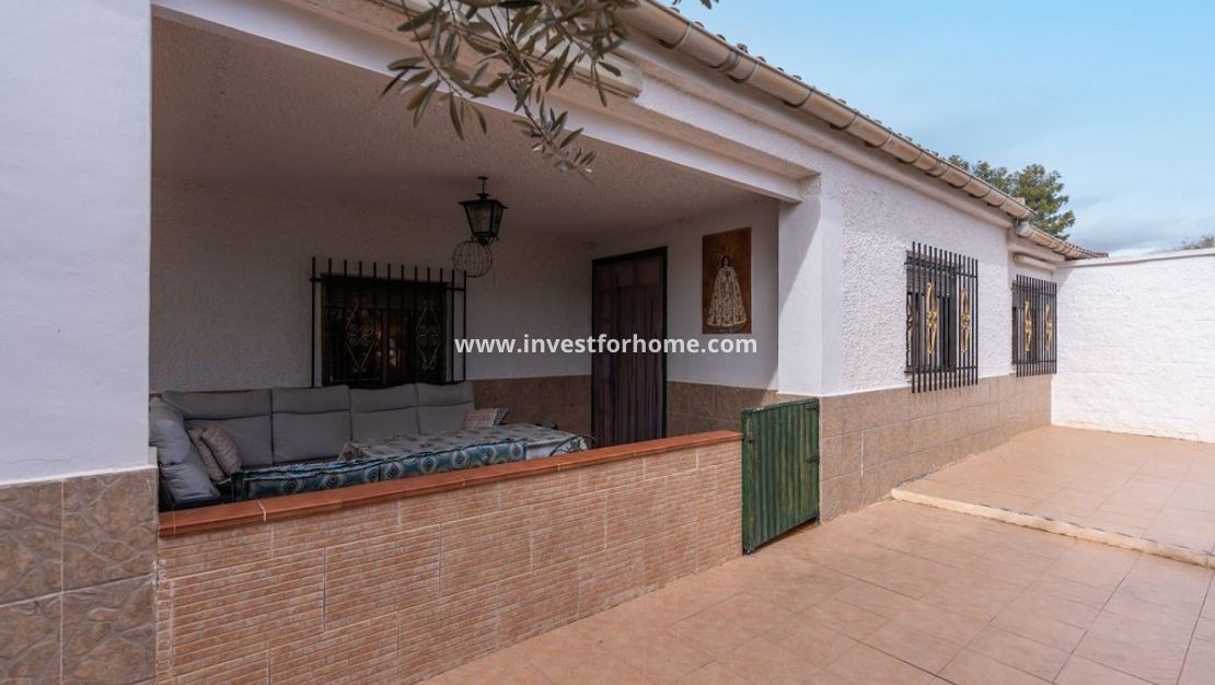 Sale - Villa - Hondón de las Nieves - Inland
