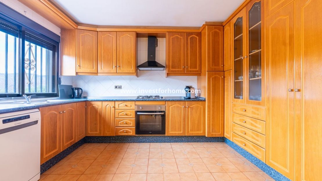 Sale - Villa - Hondón de las Nieves - Inland