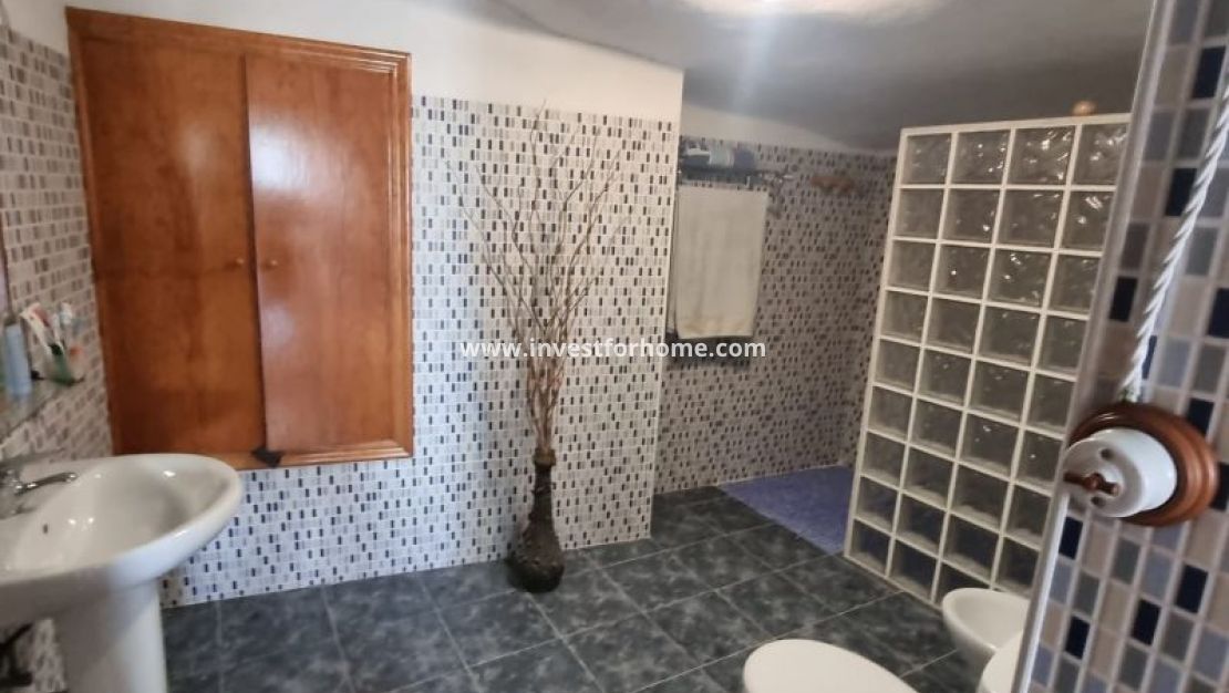 Sale - Villa - Hondón de las Nieves - Inland