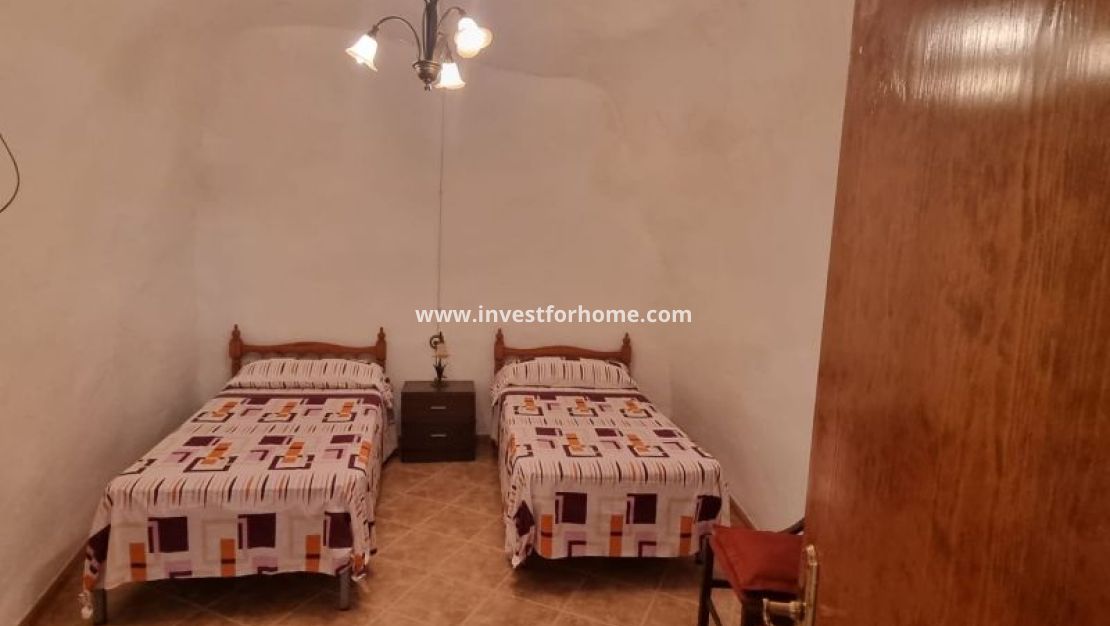 Sale - Villa - Hondón de las Nieves - Inland