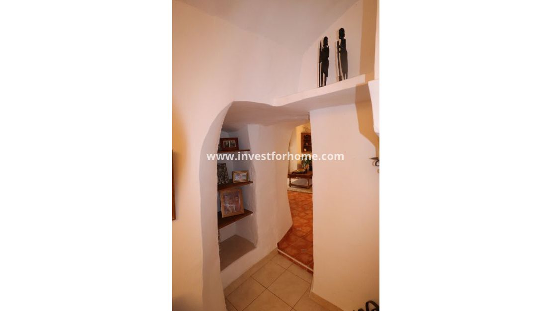 Sale - Villa - Hondón de las Nieves - Inland