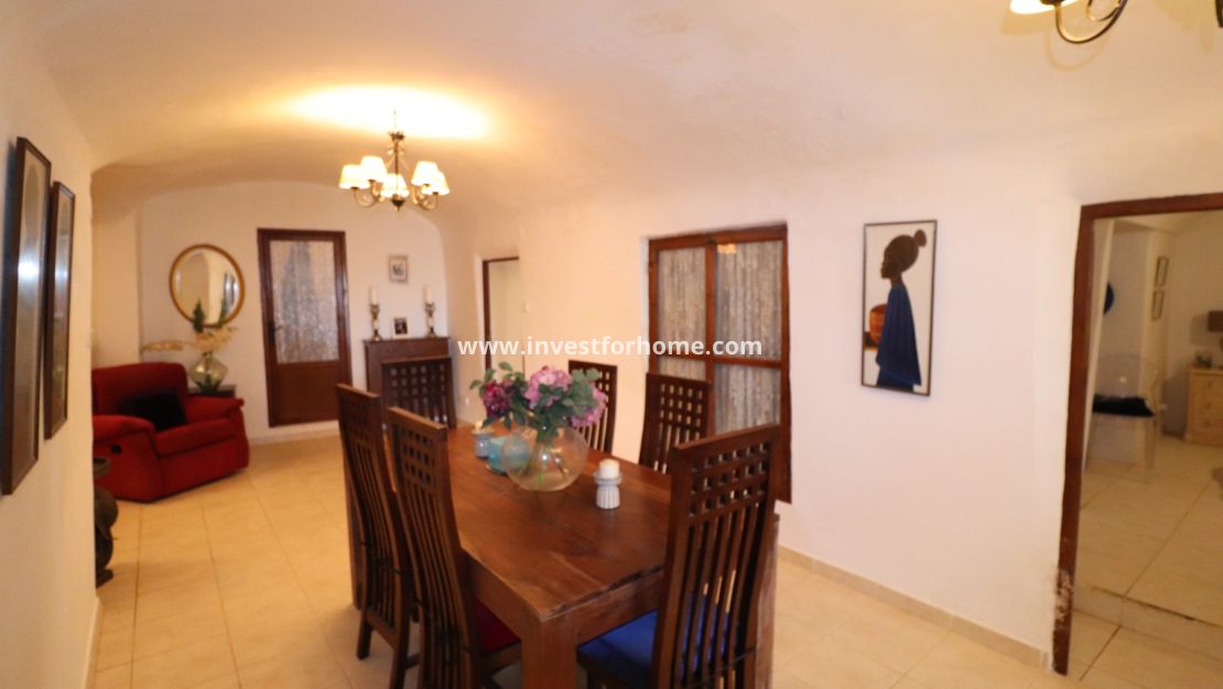 Sale - Villa - Hondón de las Nieves - Inland