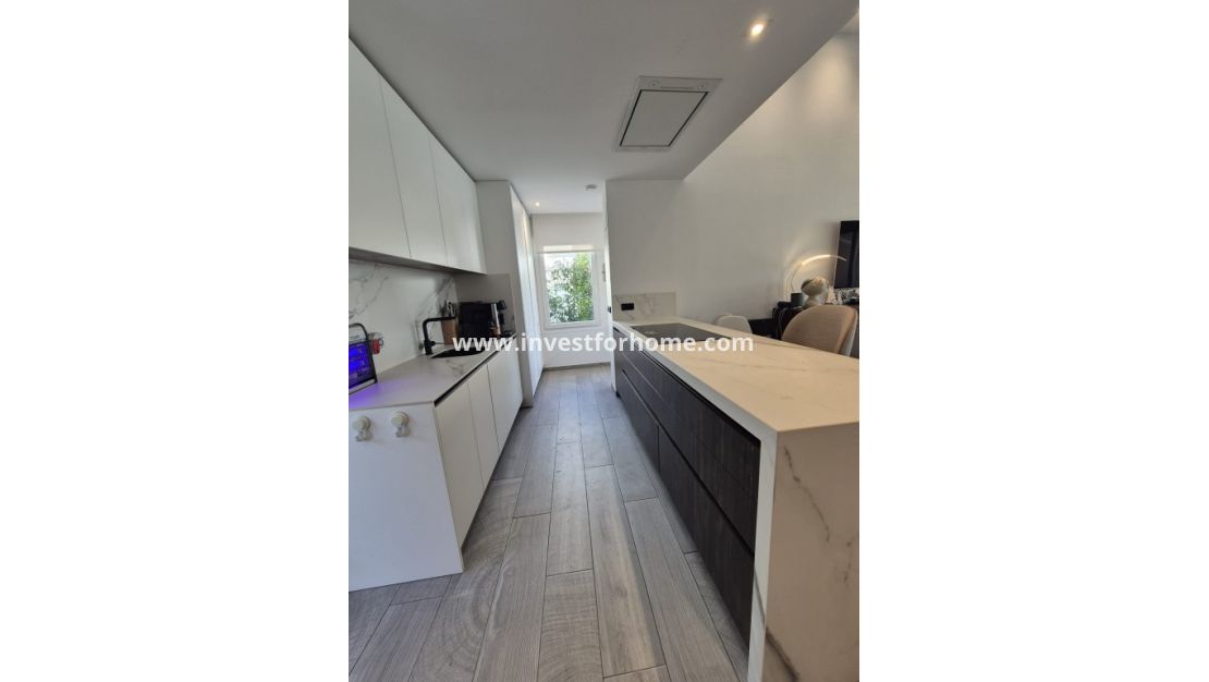 Sale - Villa - La Finca Golf Resort - Inland