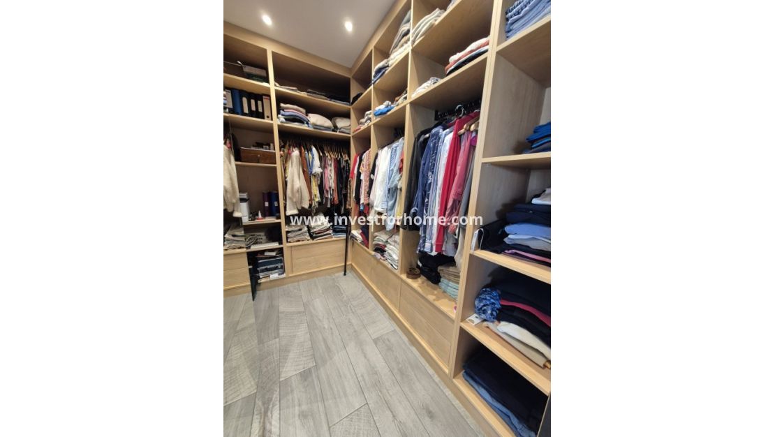 Sale - Villa - La Finca Golf Resort - Inland