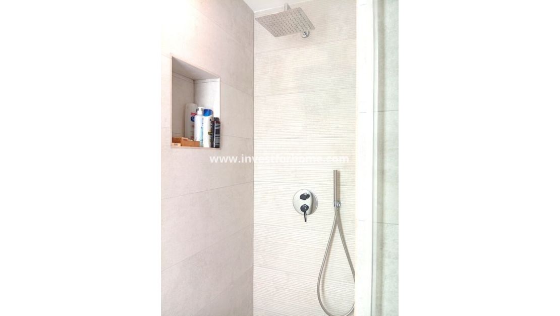 Sale - Villa - La Finca Golf Resort - Inland