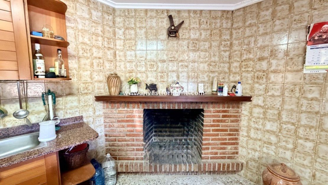 Sale - Villa - La Marina - Costa Blanca