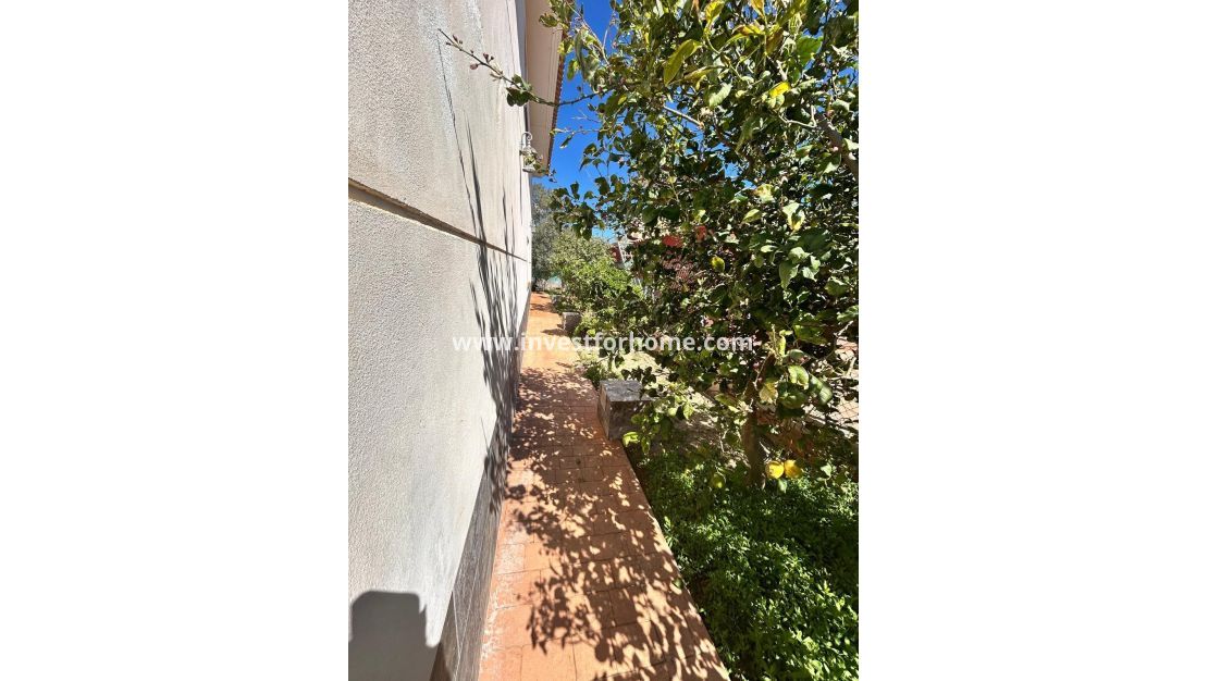 Sale - Villa - Los Alcázares - Las Lomas Del Rame-bahía Bella