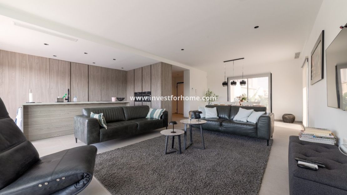 Sale - Villa - Los Montesinos - Costa Blanca