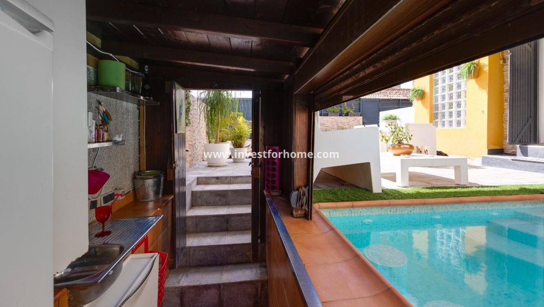 Sale - Villa - Los Montesinos - La Herrada