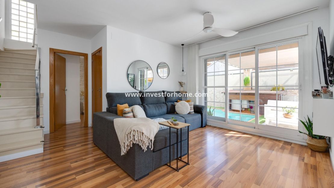 Sale - Villa - Los Montesinos - La Herrada