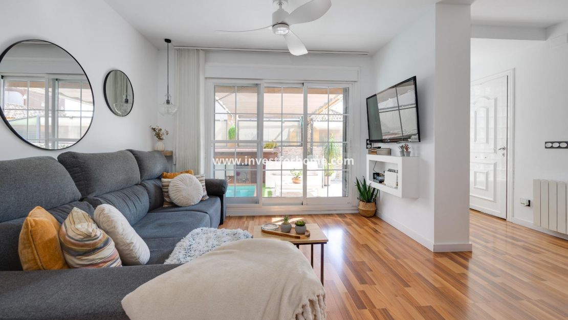 Sale - Villa - Los Montesinos - La Herrada