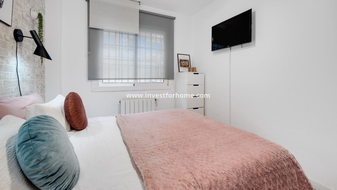 Sale - Villa - Los Montesinos - La Herrada