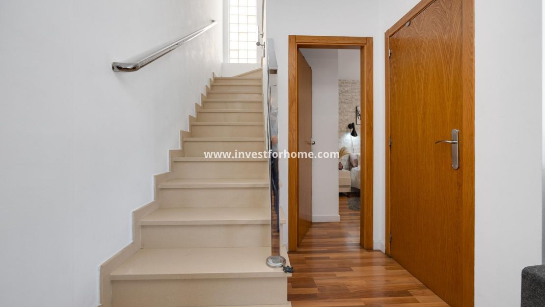 Sale - Villa - Los Montesinos - La Herrada