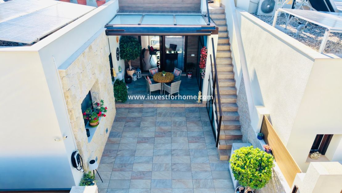 Sale - Villa - Los Montesinos - La Herrada