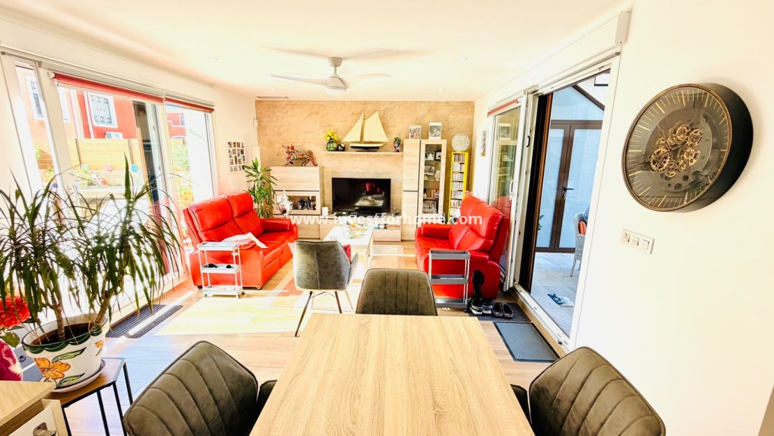 Sale - Villa - Los Montesinos - La Herrada