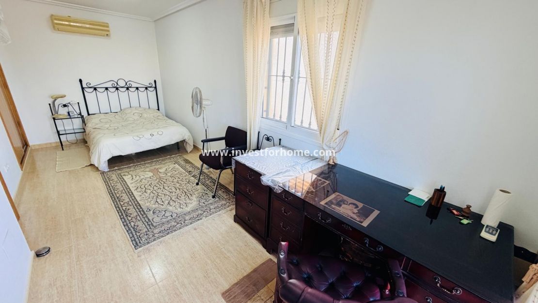 Sale - Villa - Los Montesinos - La Herrada