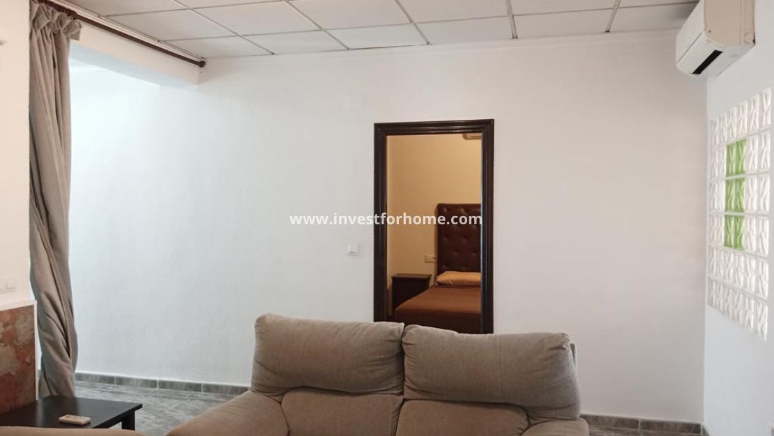 Sale - Villa - Los Montesinos - PUEBLO CENTRO