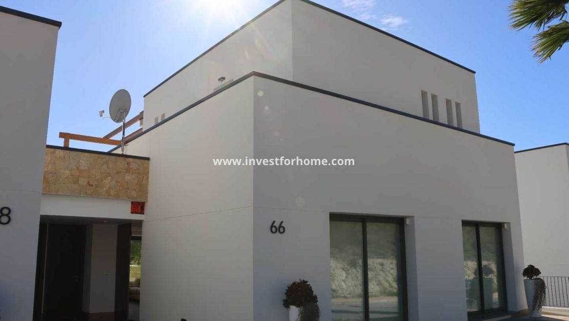 Sale - Villa - Monforte del Cid - Font Del Llop