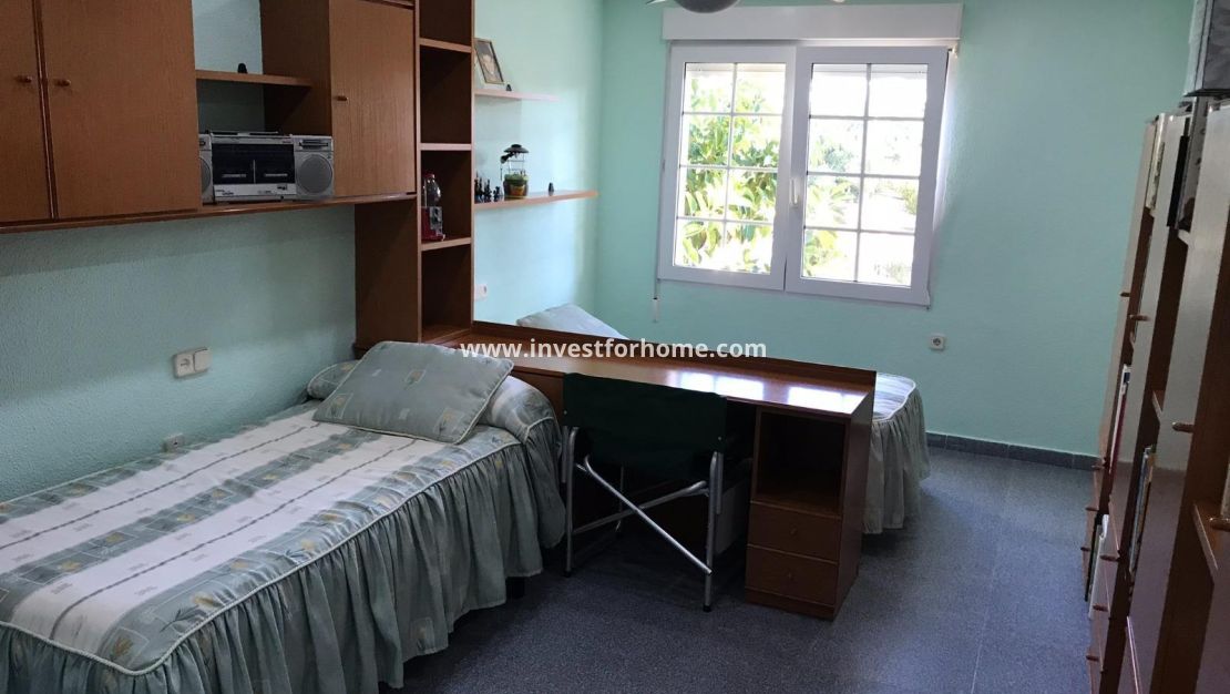 Sale - Villa - Orihuela Costa - Cabo Roig