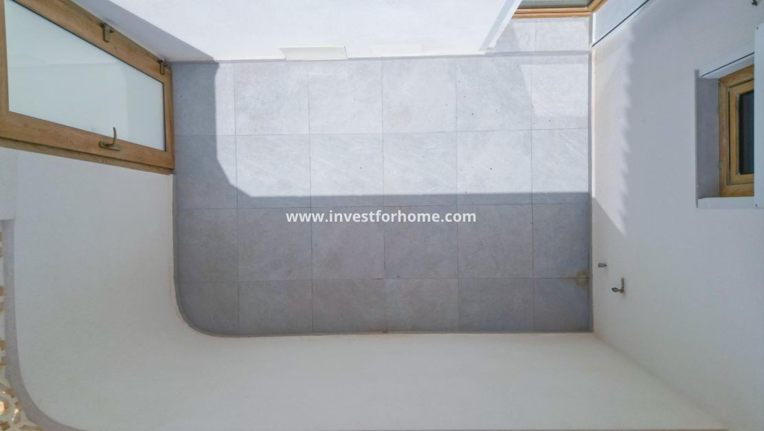 Sale - Villa - Orihuela Costa - Cabo Roig