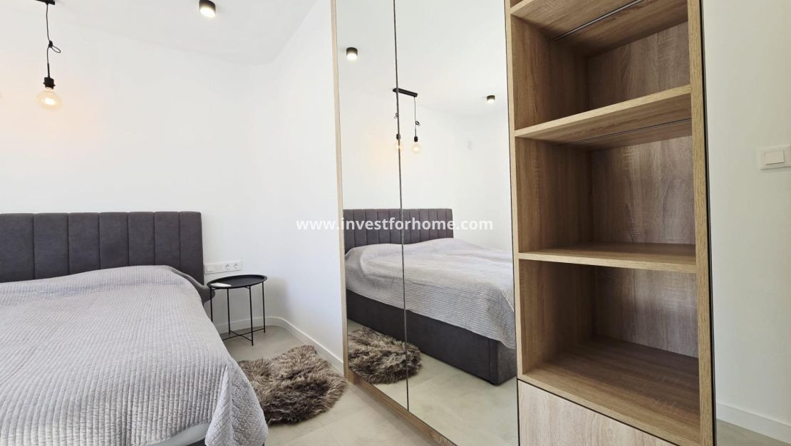 Sale - Villa - Orihuela Costa - Cabo Roig
