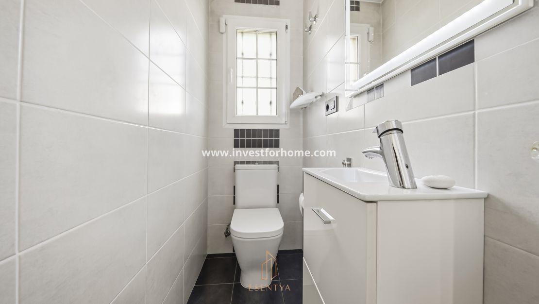 Sale - Villa - Orihuela Costa - Cabo Roig