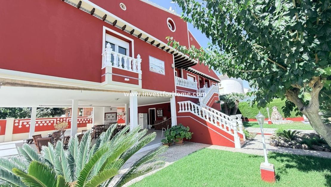 Sale - Villa - Orihuela Costa - Campoamor