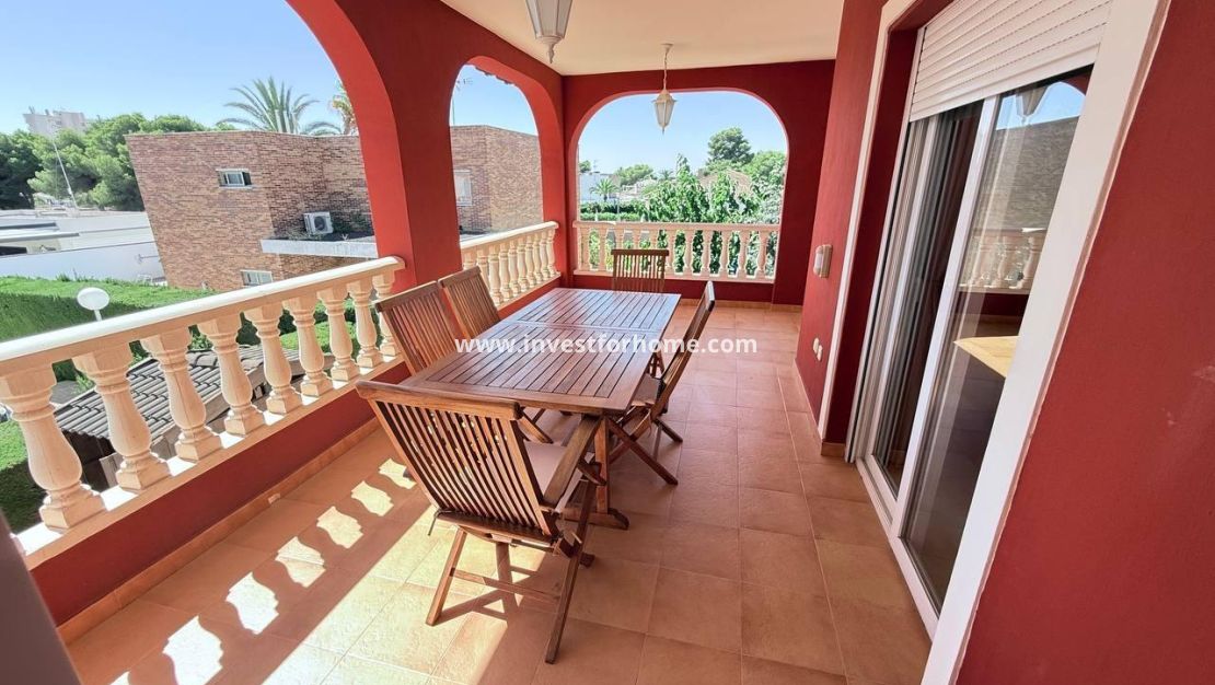 Sale - Villa - Orihuela Costa - Campoamor
