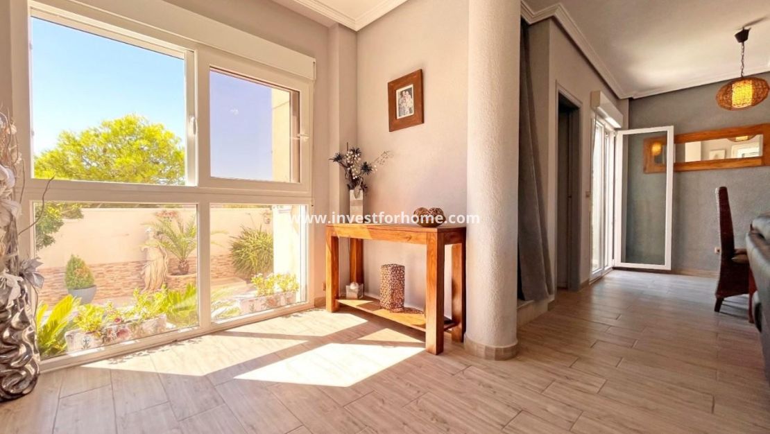 Sale - Villa - Orihuela Costa - Costa Blanca