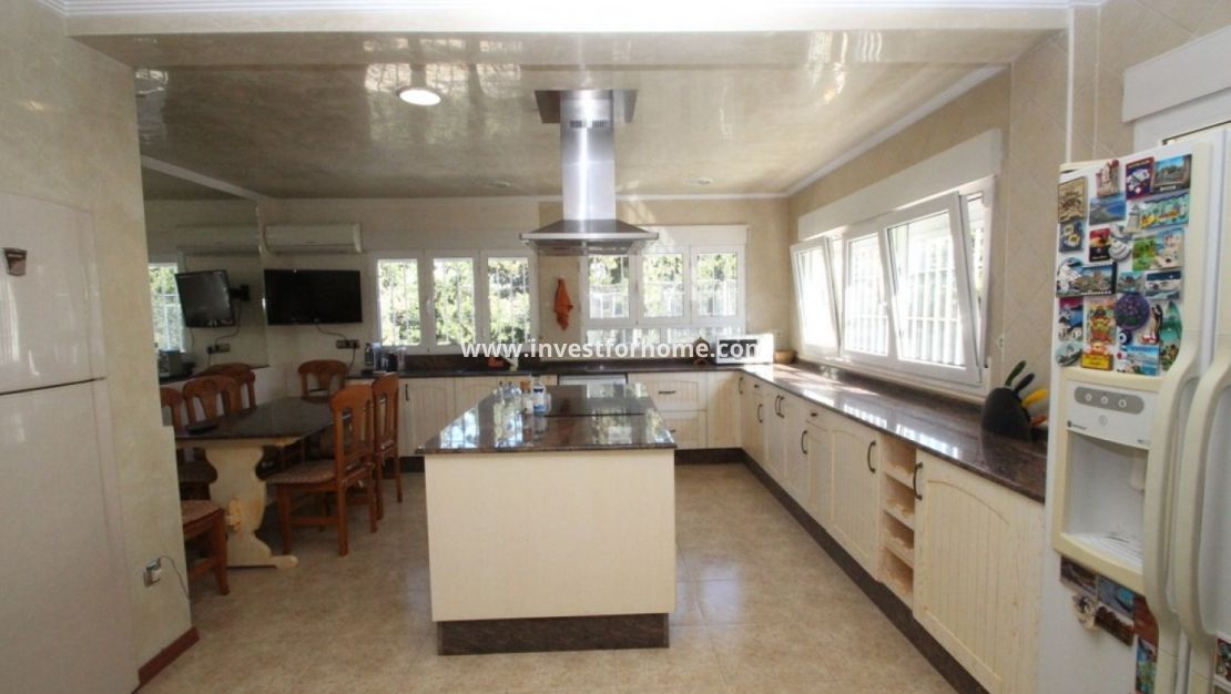 Sale - Villa - Orihuela Costa - Costa Blanca