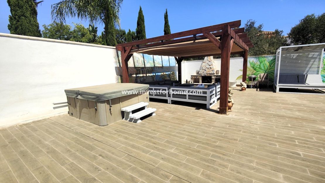 Sale - Villa - Orihuela Costa - Costa Blanca