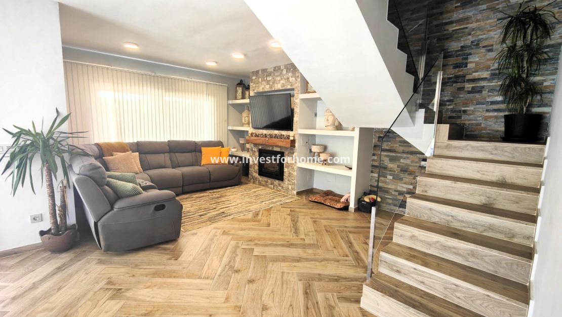 Sale - Villa - Orihuela Costa - Costa Blanca