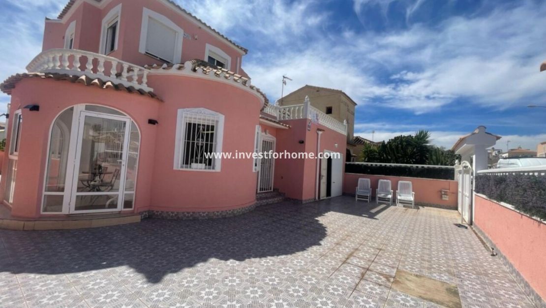 Sale - Villa - Orihuela Costa - Costa Blanca
