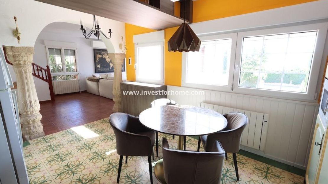 Sale - Villa - Orihuela Costa - Costa Blanca