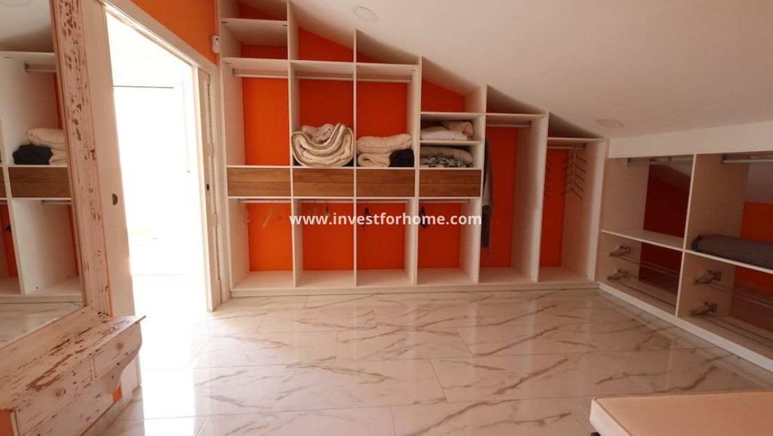 Sale - Villa - Orihuela Costa - Costa Blanca